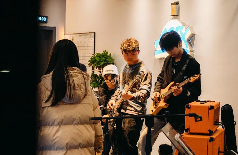 LOL全球总决赛官宣：10月5日冰岛开打