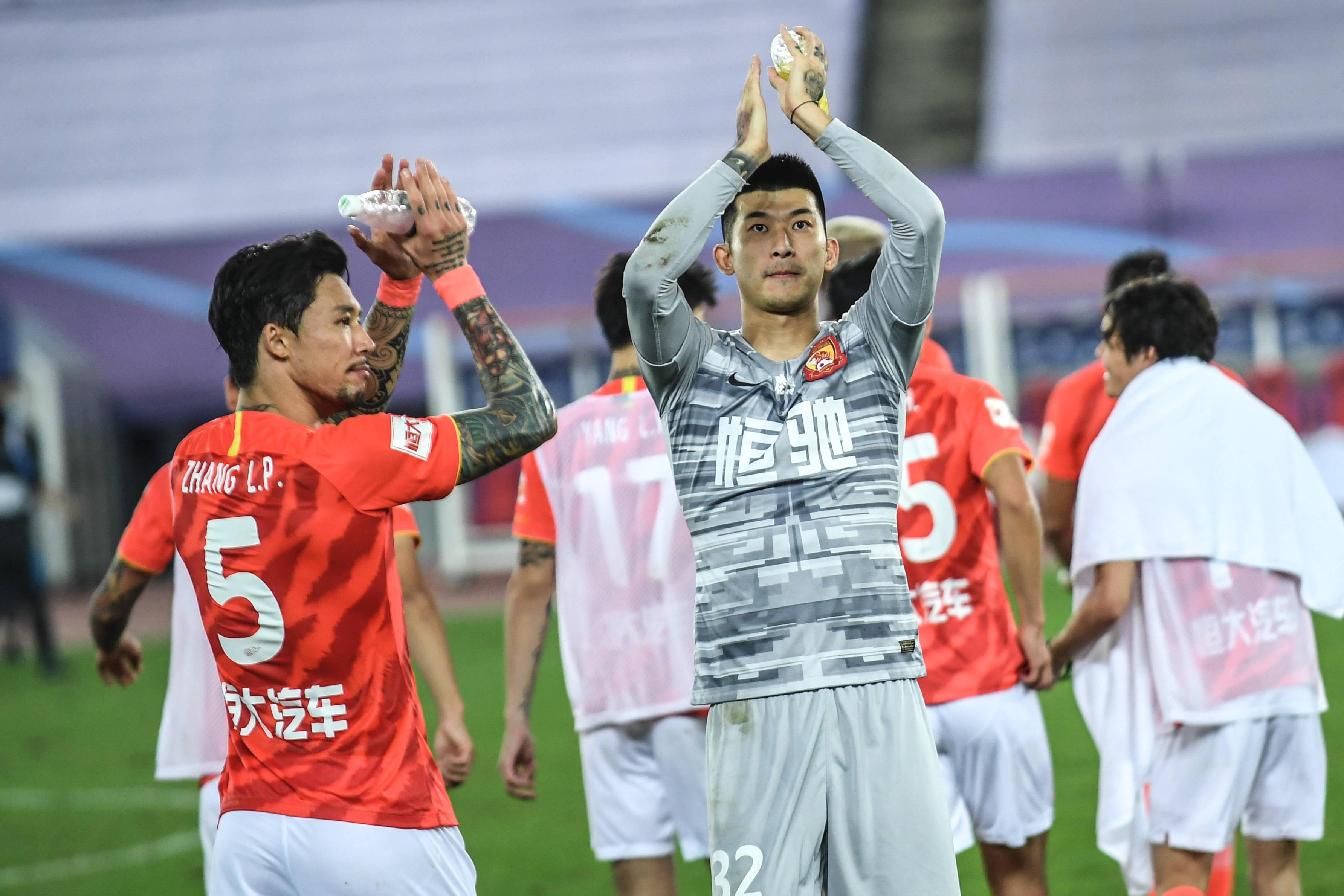 樊振东缺席亚洲杯回归国乒日期成疑 网友：想再送一个世界杯？